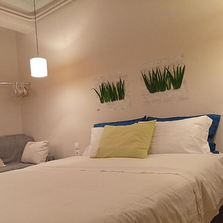 Filopappou Decent Apartment เอเธนส์ ภายนอก รูปภาพ