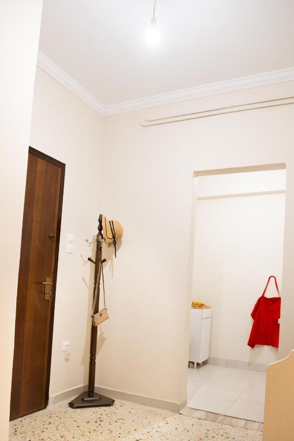 Filopappou Decent Apartment เอเธนส์ ภายนอก รูปภาพ