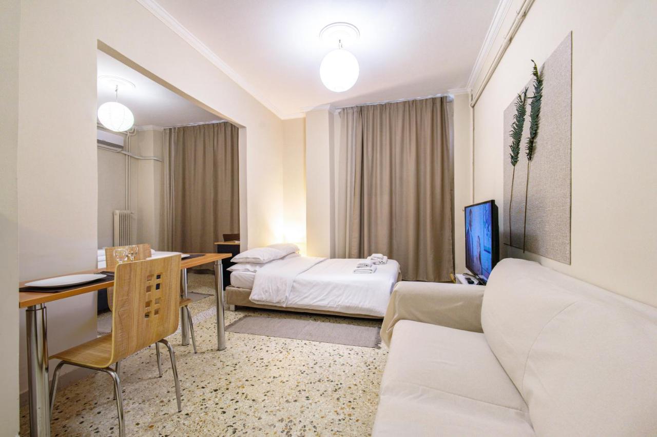 Filopappou Decent Apartment เอเธนส์ ภายนอก รูปภาพ