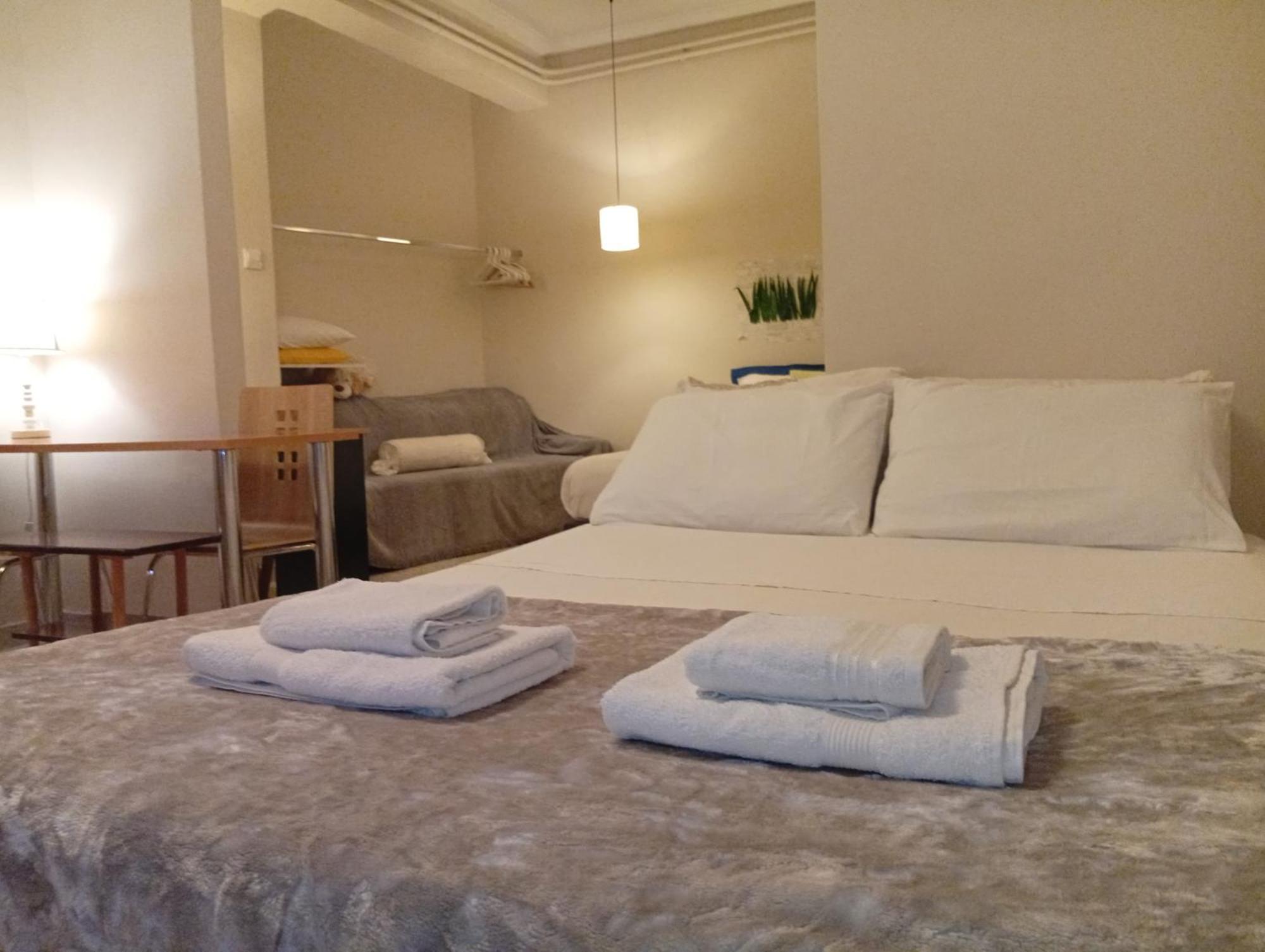 Filopappou Decent Apartment เอเธนส์ ภายนอก รูปภาพ