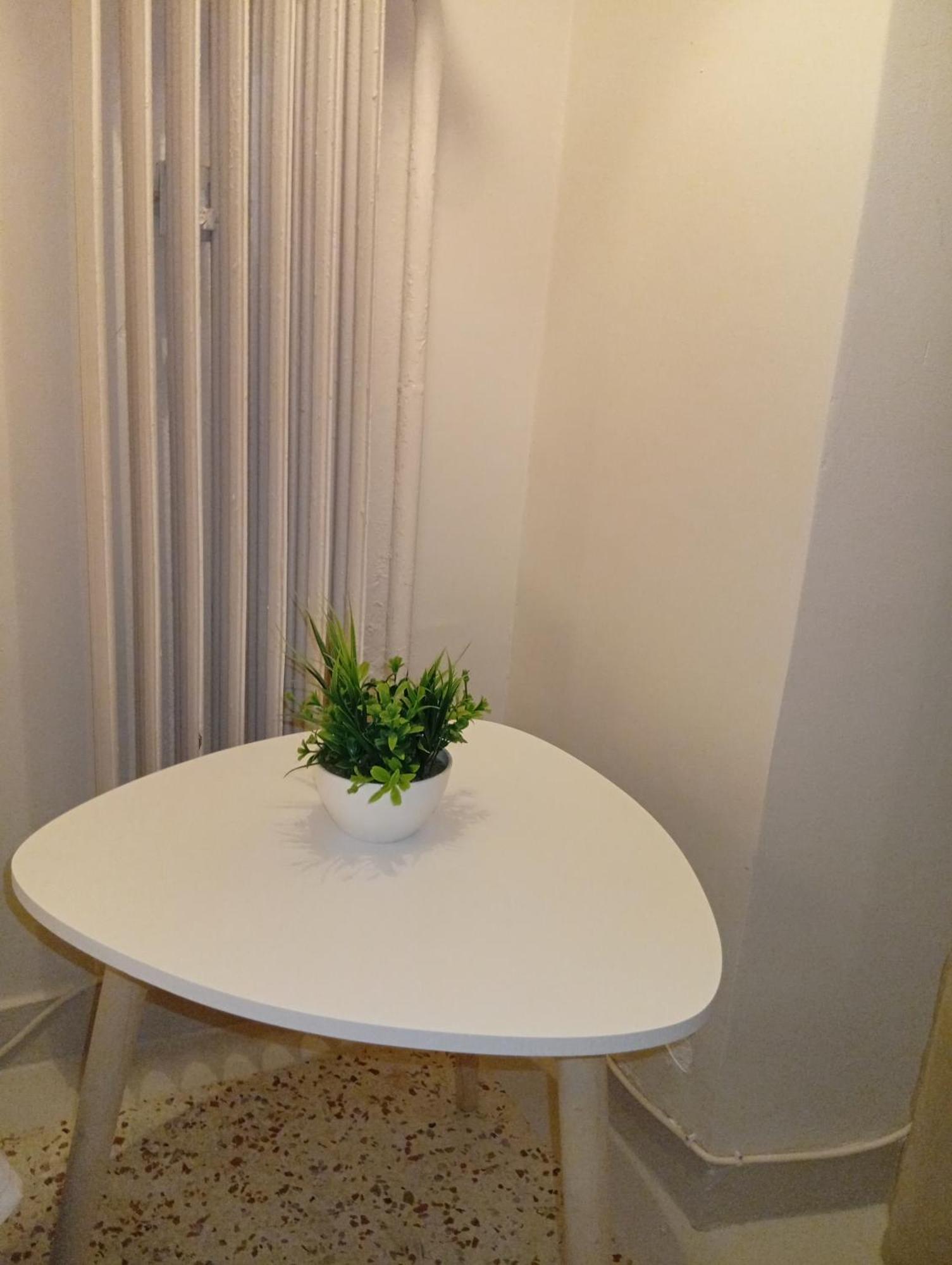Filopappou Decent Apartment เอเธนส์ ภายนอก รูปภาพ