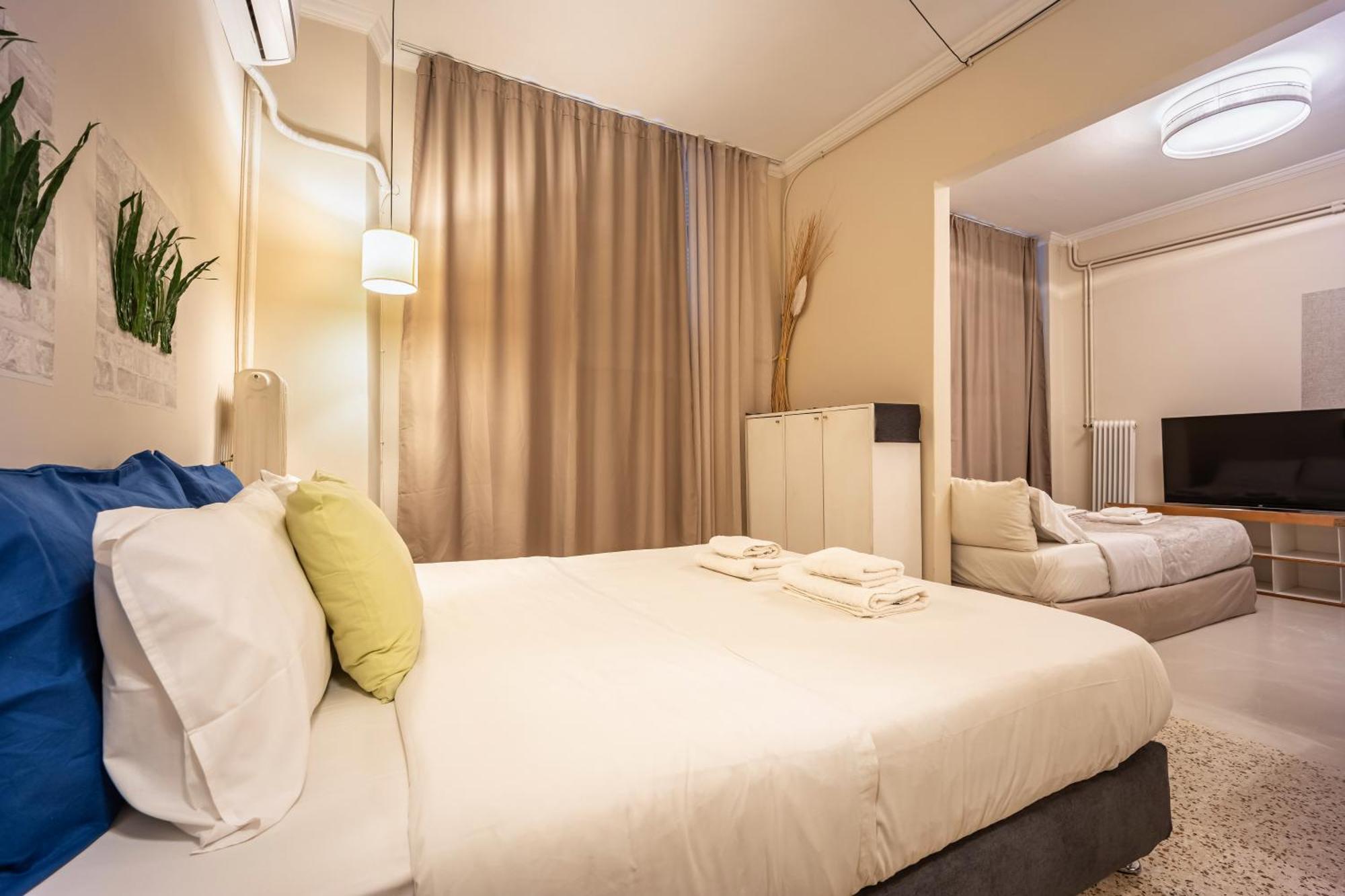 Filopappou Decent Apartment เอเธนส์ ภายนอก รูปภาพ