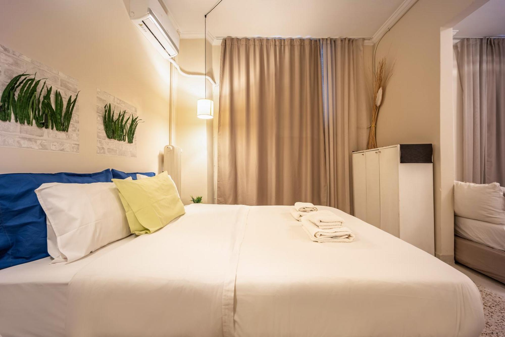 Filopappou Decent Apartment เอเธนส์ ภายนอก รูปภาพ
